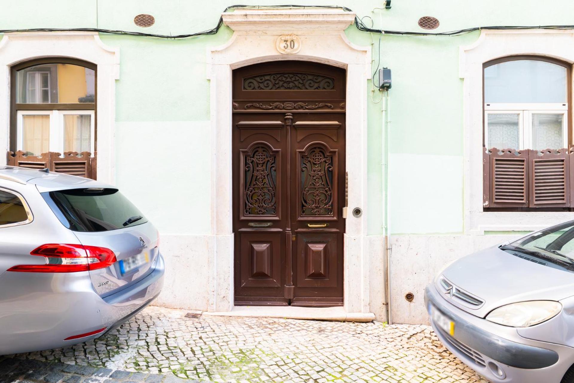 Beautiful apartment in Bairro Alto - Quite Lisboa Exterior foto